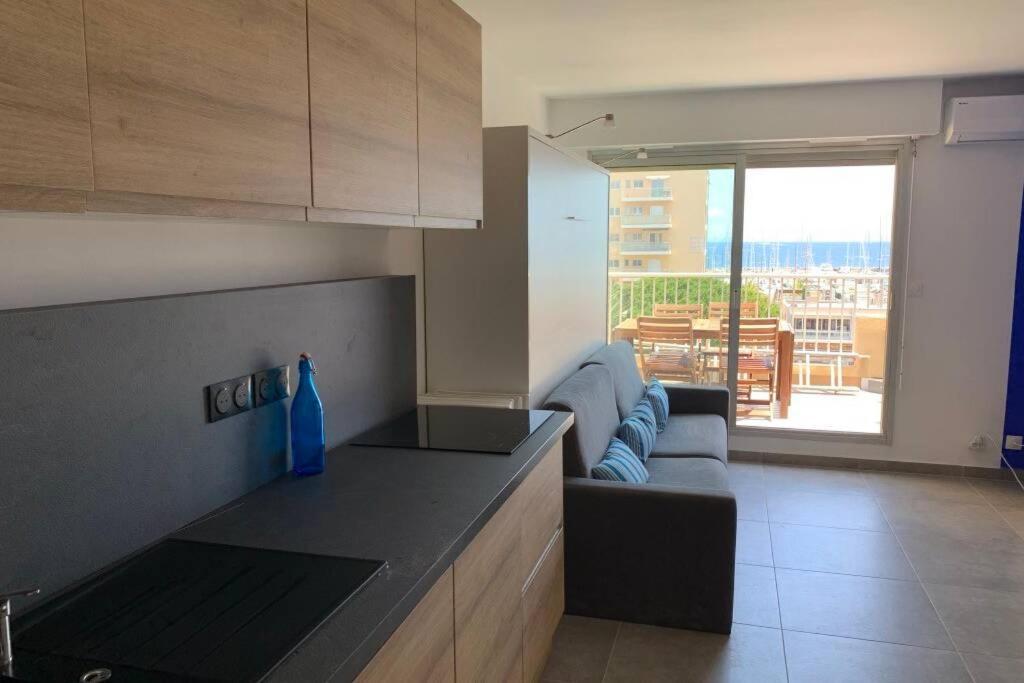 L'Effet Mer, Duplex Sur Le Port Avec Ses 2 Terrasses Vue Mer Йер Экстерьер фото